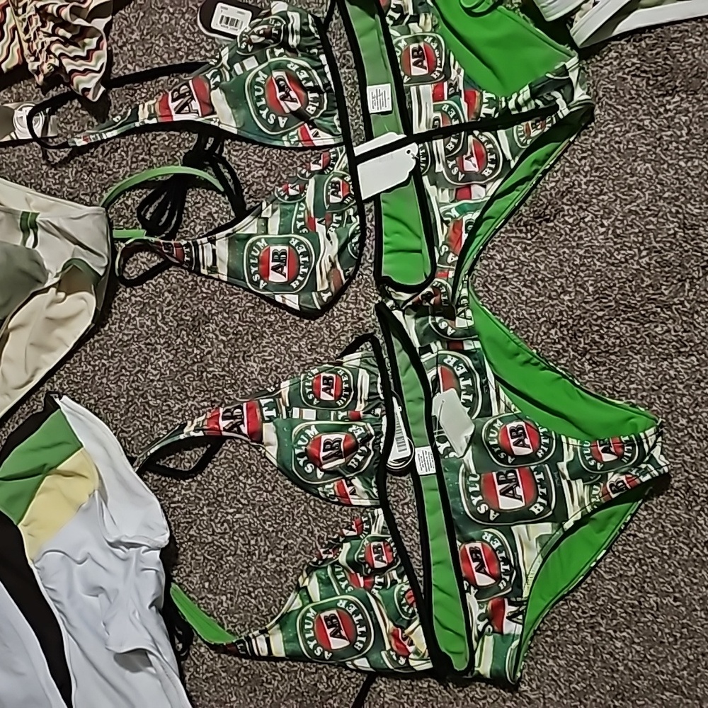 Bikini sets - Picture 3 of 13